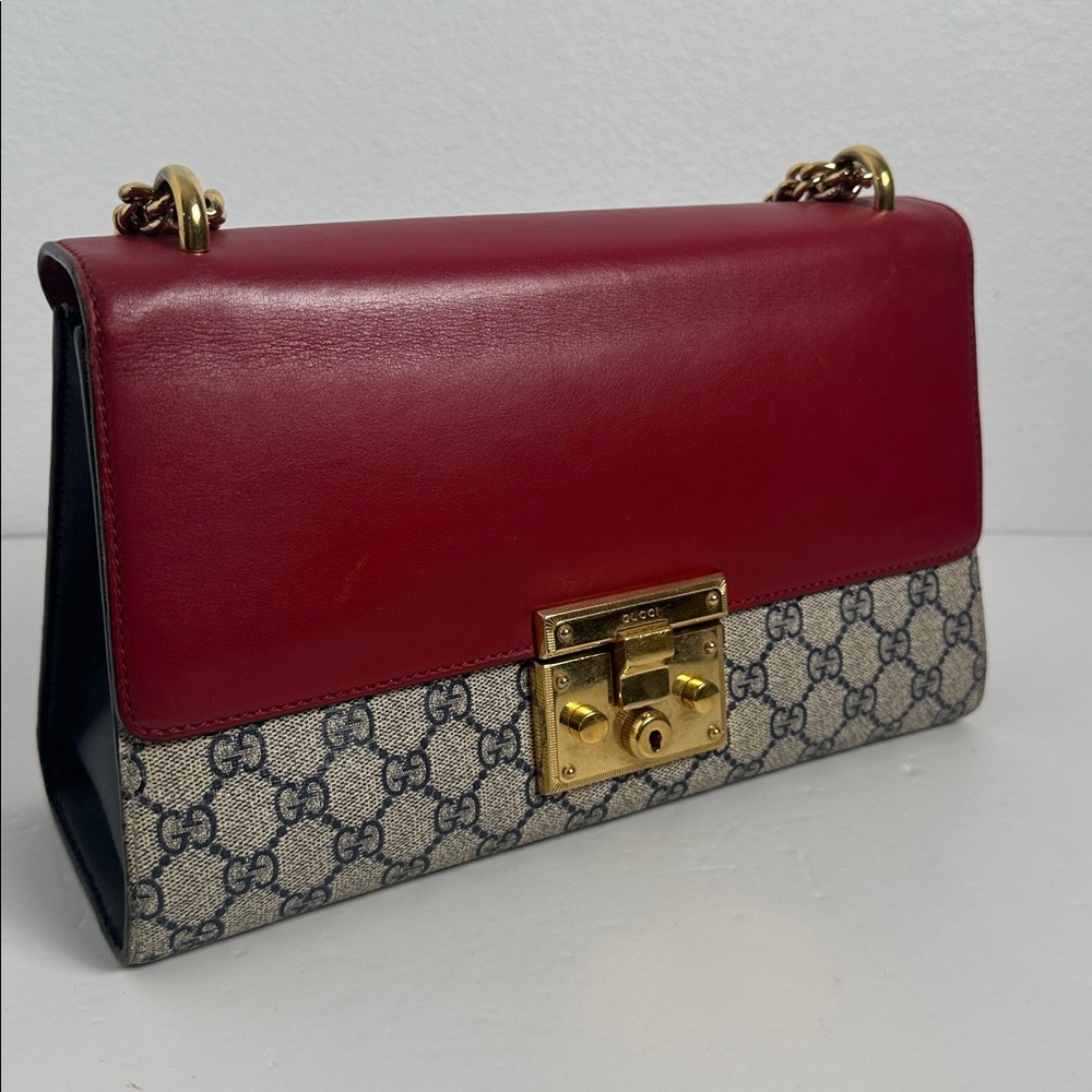 💯Authentic Gucci Padlock GG Supreme chain shoulder bag🍀 - Picture 9 of 16